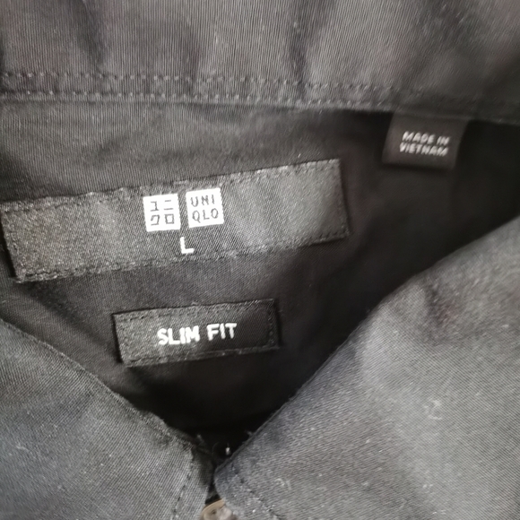 Uniqlo Men's Slim Fit Black Button Up Long Sleeve L RN139864 - Picture 3 of 5